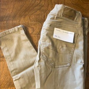American Eagle Khaki Jegging